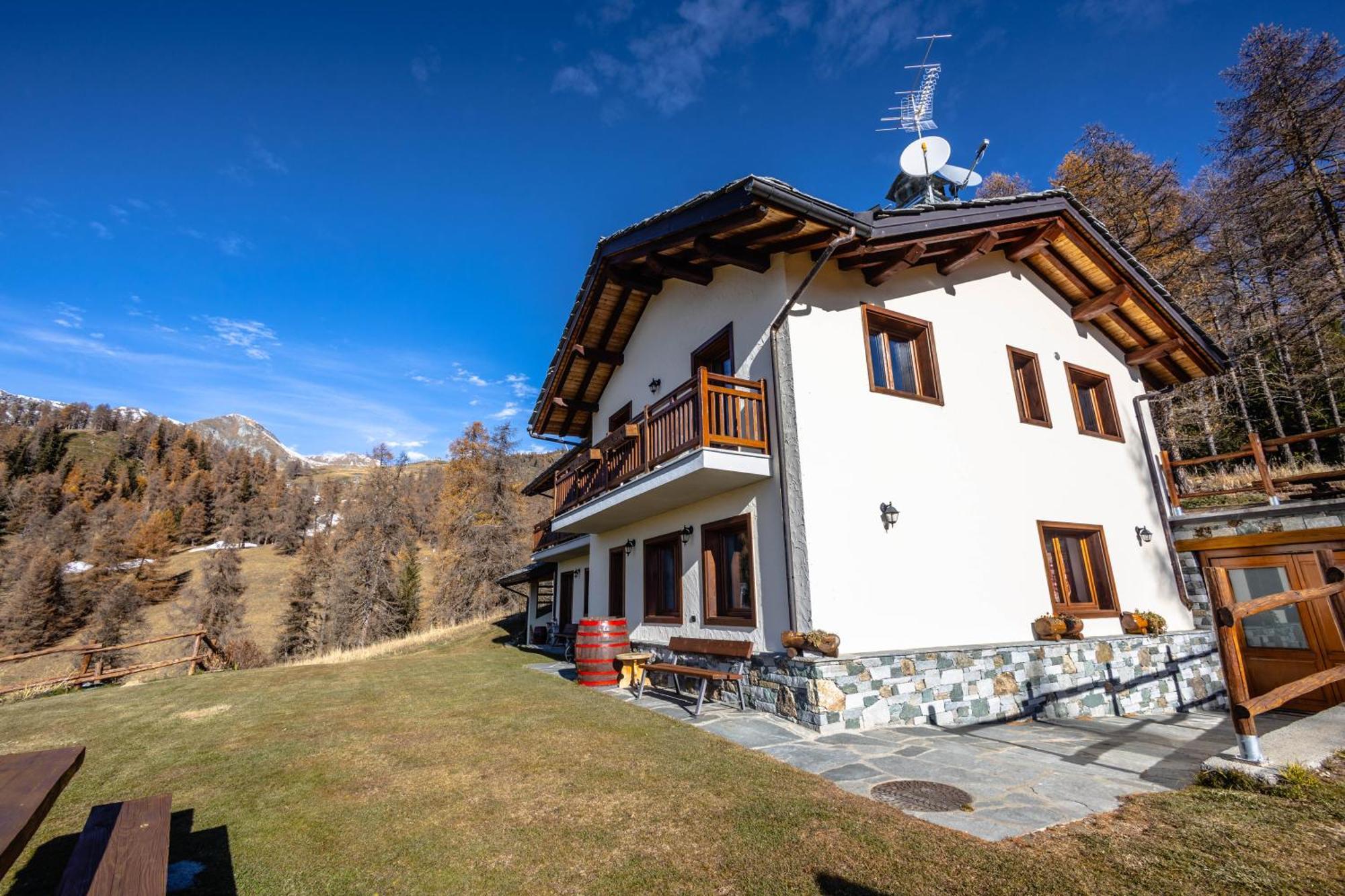 Gasthof Le Coin Des Melezes - Nature & Trek - In Di Montagna