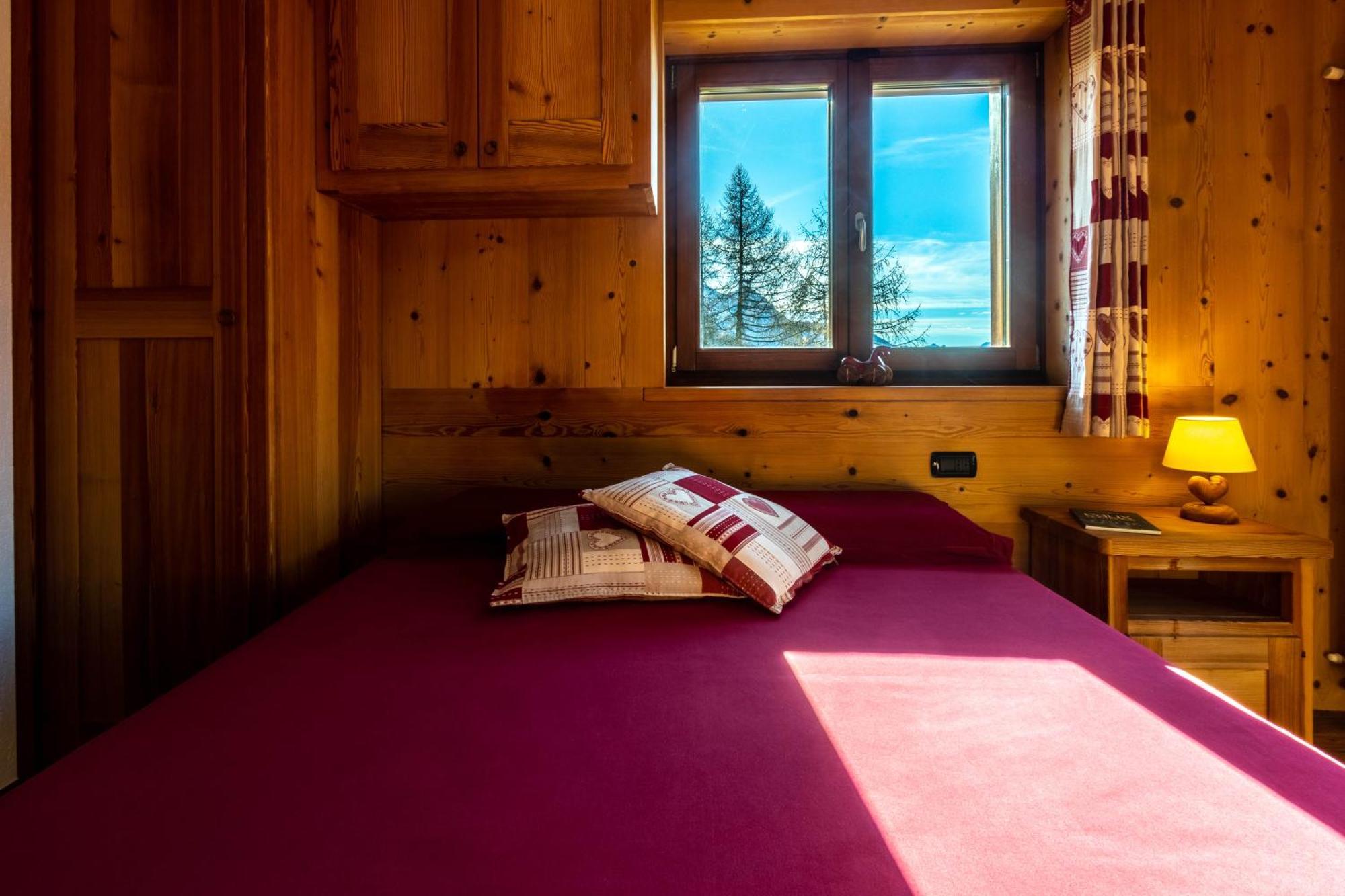 Le Coin Des Melezes - Nature & Trek - In Di Montagna Gasthof *