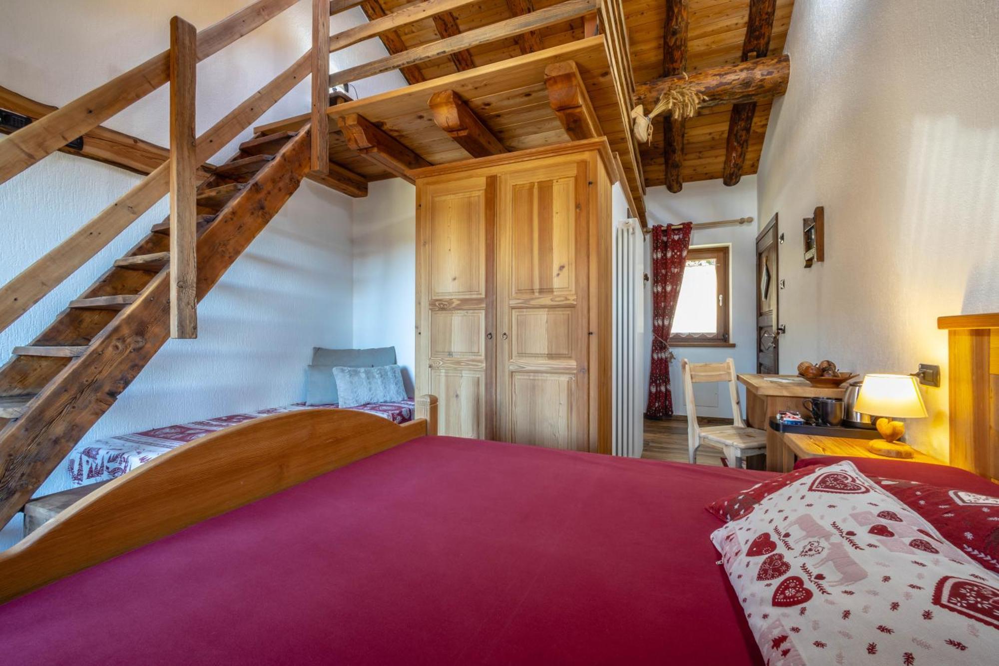 Gasthof Le Coin Des Melezes - Nature & Trek - In Di Montagna *