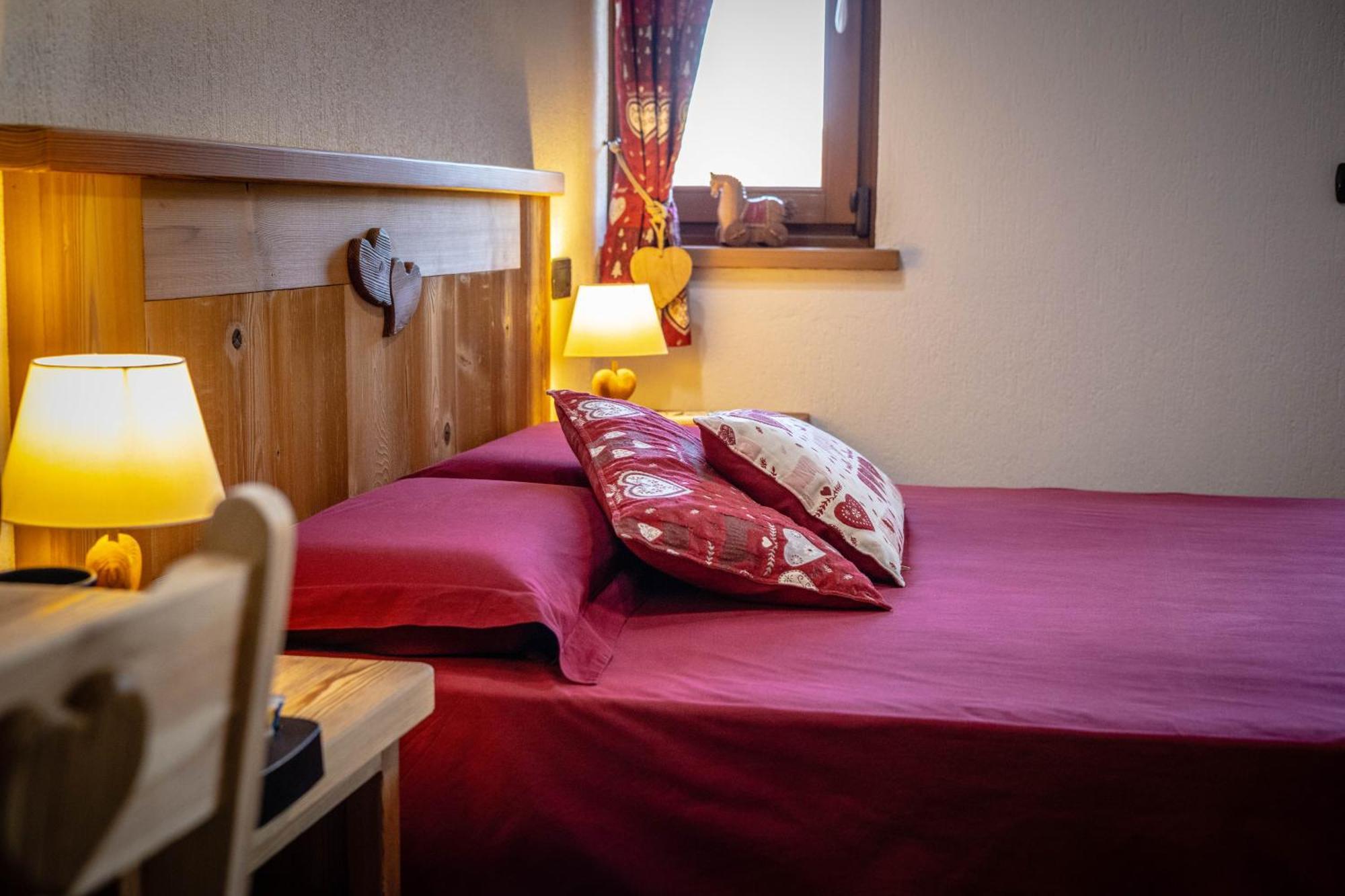 Le Coin Des Melezes - Nature & Trek - In Di Montagna Brusson